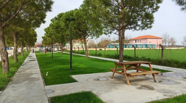 Gökçeköy meydanına ve Yılmaz çamlık alana isimleri verildi 