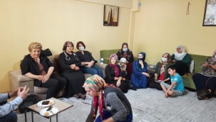 Kadınlar CHP'lilere gönül kapılarını açtı