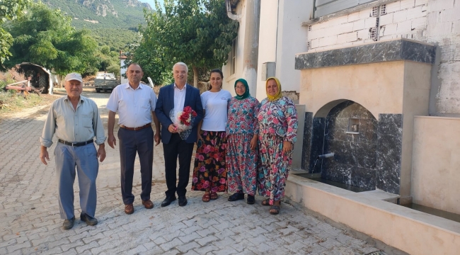 Saruhanlı'da yıkık ve akmayan çeşmeler yenilendi
