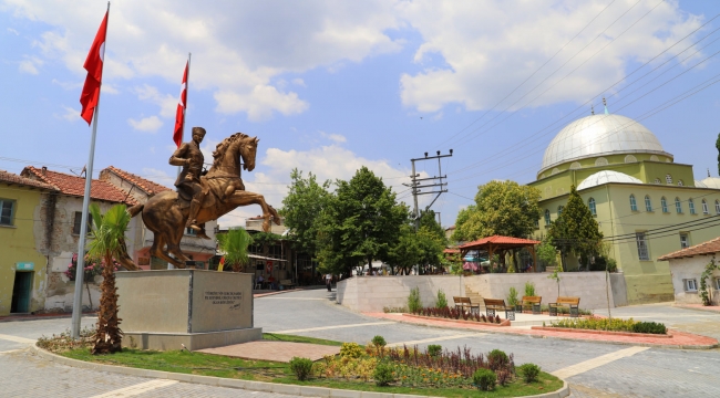 Şehit binbaşı Serdar Kandemir'in adı Gökçeköy meydanında yaşayacak