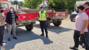 Soma'da traktör sürücülerine trafik eğitimi