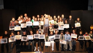 Turgutlu belediyesi tiyatro kursları başlıyor