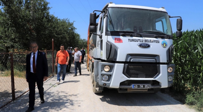 Turgutlu'da ova yolları asfaltlanıyor