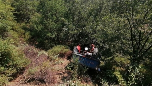 Turgutlu'da traktör devrildi 4 kişi yaralandı