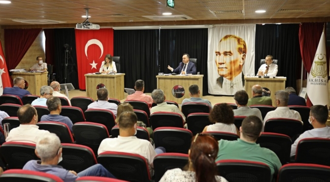 Akhisar'da kadın çiftçilere 200 bin çilek fidesi dağıtılacak