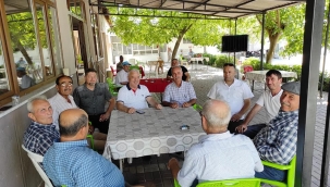 Başkan Bilgin, mahalleri gezdi vatandaşlarla bayramlaştı