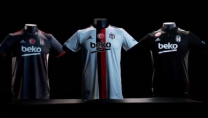  Beşiktaş'ın yeni sezon formaları tanıtıldı! 