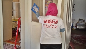 Evde yardıma muhtaç vatandaşların bakımı