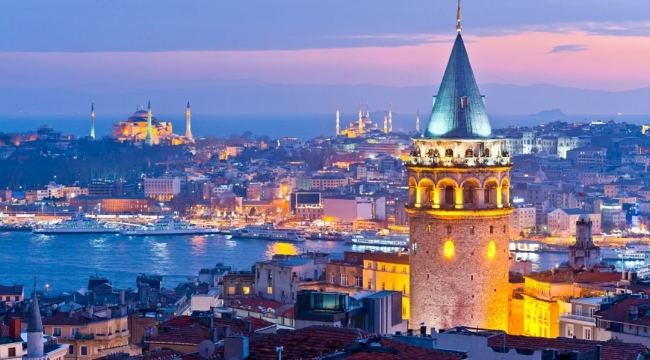 Galata kulesine giriş 100 liraya oldu