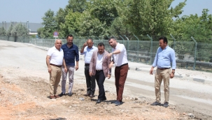 İYİ partili Eryılmaz'' millet hizmet bekliyor''