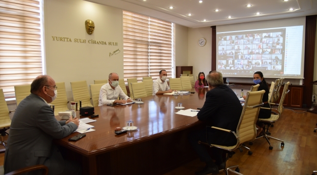 Manisa'da  8 milyar 705 milyon tutarında 406  kamu yatırım sürüyor