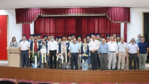 Mezunlara diplomaları dağıtıldı