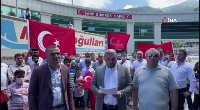 Nakliyatcılar ve TIR sürücülerinden eylem