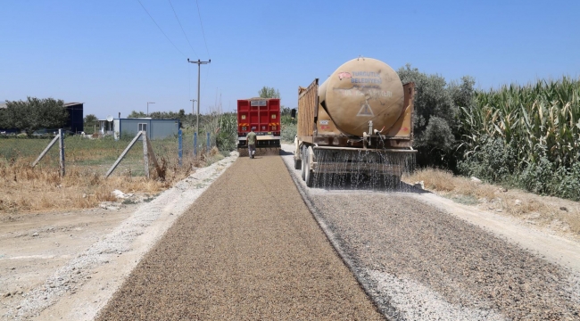 Turgutlu'da yol yenilme ve asfalt dökümü sürüyor