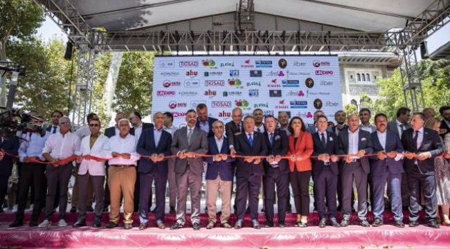 119 ülkeden gelen alıcılar Linexpo sokak festivalinde buluştu