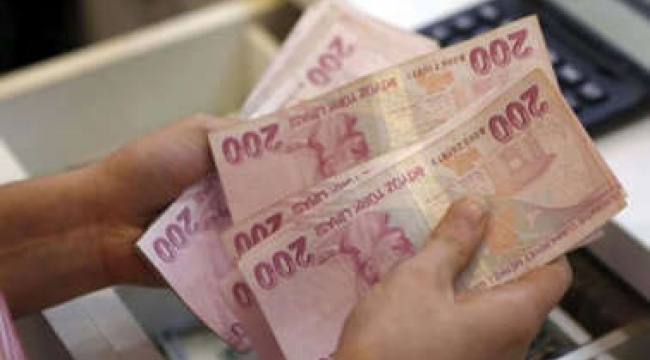  700 bin kamu işçisinin ücretlerine yüzde 21.17 zam 
