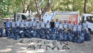 Akhisar Belediyesi yangın riskine karşı ormanları temizliyor