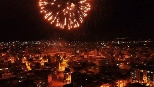 Akhisar'da yangınları önlemek için havai fişek kullanımı yasaklandı