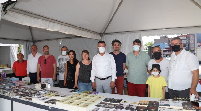 Alaşehir kitap fuarı açıldı