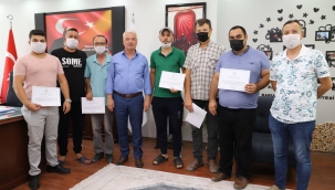 Başkan Bilgin, kursiyerlerin sertifikası verdi