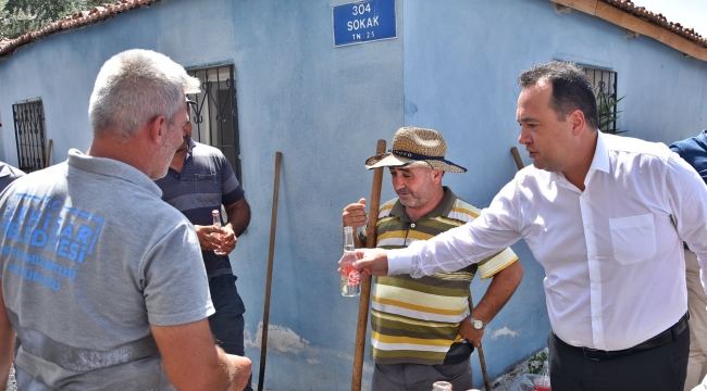 Başkan Dutlulu, işçileri soğuk gazozla serinletti 