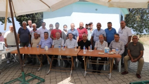 CHP'liler vatandaşla aşure hayrında buluştu