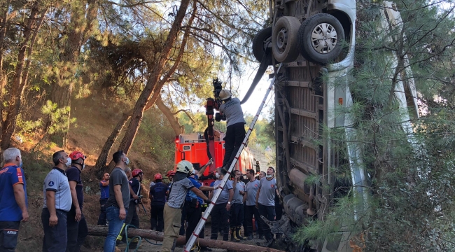 Kemalpaşa'da kaza 4 kişi öldü 15 kişi yaralandı