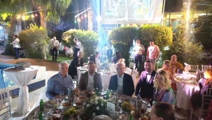 Millet ittifakı, Akan'ın oğlunun sünnetinde buluştu