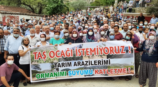 CHP'lilerin düzenlediği 'Taş Ocağı istemiyoruz' eylemini AKP'lilerde destekledi