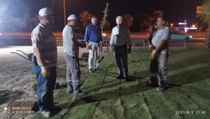 Saruhanlı Belediye Başkanı Bilgin, peyzaj çalışmalarına katıldı