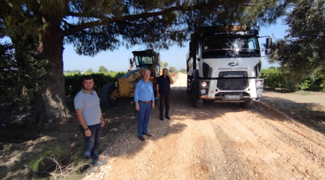 Saruhanlı Kışla mevkiinde yolda çalışma başladı