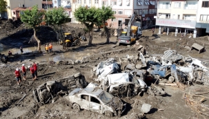 Sel felaketinde can kaybı 62'ye yükseldi!