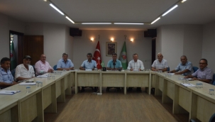 Ziraat odaları başkanları üzüm taban fiyatını 16.50 olarak açıkladı