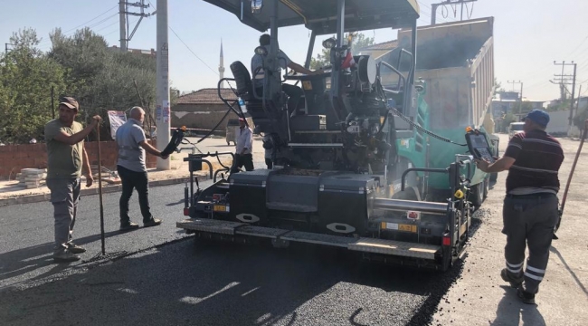 Akhisar sokak-sokak asfaltlanıyor