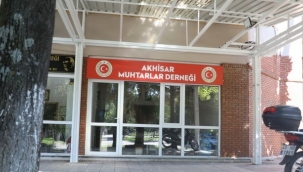Akhisarlı muhtarlara yeni dernek binası