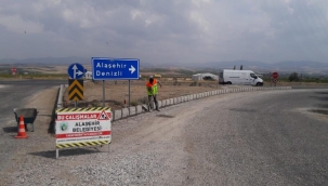 Alaşehir'de belediye çalışıyor, sorunlar çözülüyor