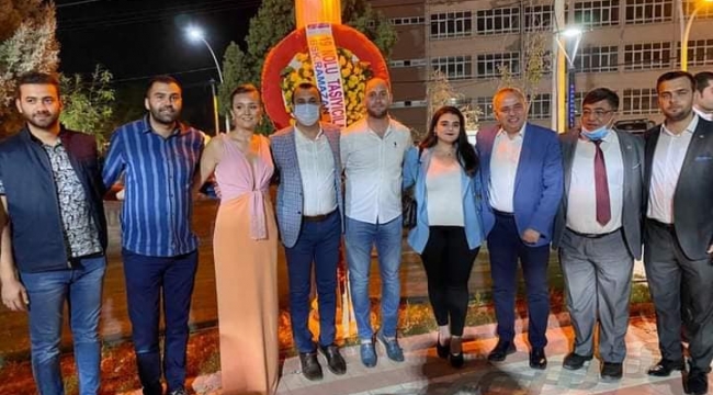 CHP'lileri buluşturan düğün