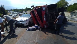 İzmir-Manisa karayolunda kaza 2 kişi yaralandı