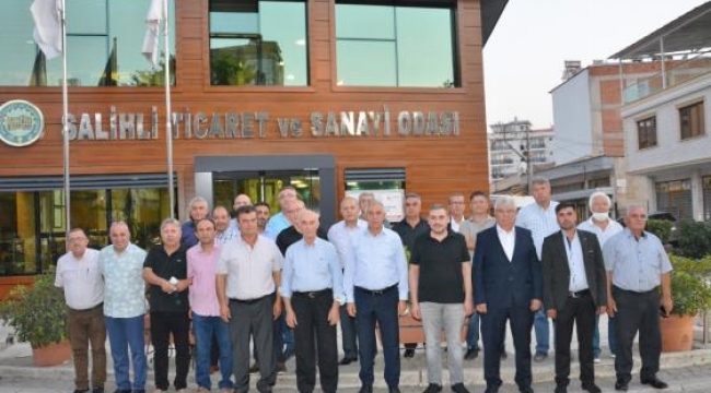 Kula'da öğrencilere yer, Selendi'de su sorunu yaşanıyor