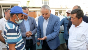 Manisa'da CHP' ve AKP arasında üzüm tartışması
