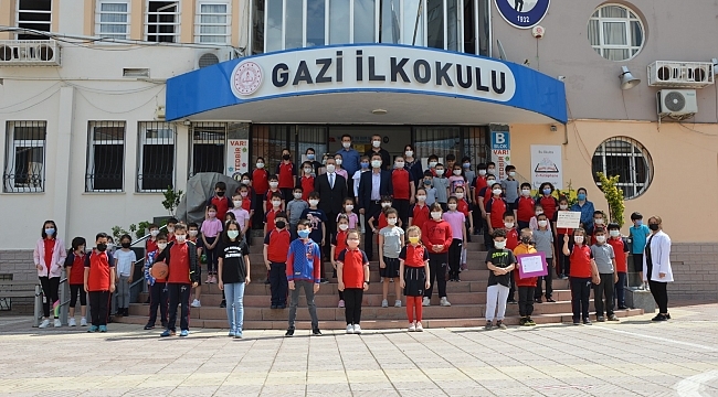 Manisa'da ziller dersler için çaldı