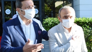 Manisalı işadamları sorunlar listesini Hisarcıklıoğlu'na verdi