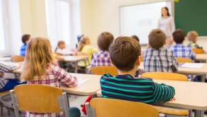 Okullarda korona alarmı: Manisa'da 11 sınıf karantinada