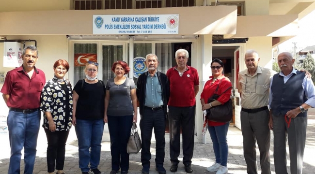 Salihli CHP kadın kolları,dernek ziyaretlerini hızlandırdı