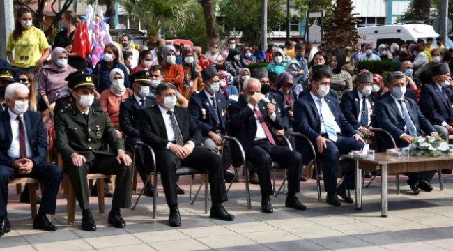 Soma'nın kurtuluş kutlamalarında duygulu anlar yaşandı