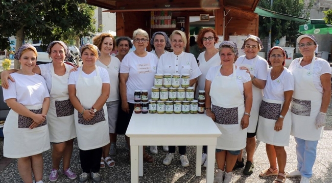 Urla Kadın Girişimi Üretim ve İşletme Kooperatifi, ilk ihracatı Avusturya