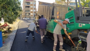 Akhisar'da yollar asfaltlanıyor