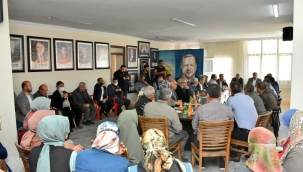 AKP İlçe ziyaretlerine hız verdi