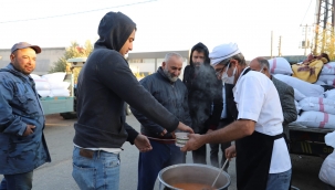 Alaşehir belediyesi üreticilere çorba dağıttı