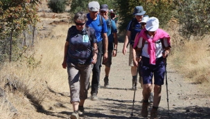 Alman doğa yürüyüşçüleri Kula 'da